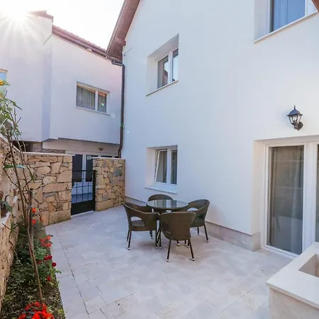 Stari Pazar Villa